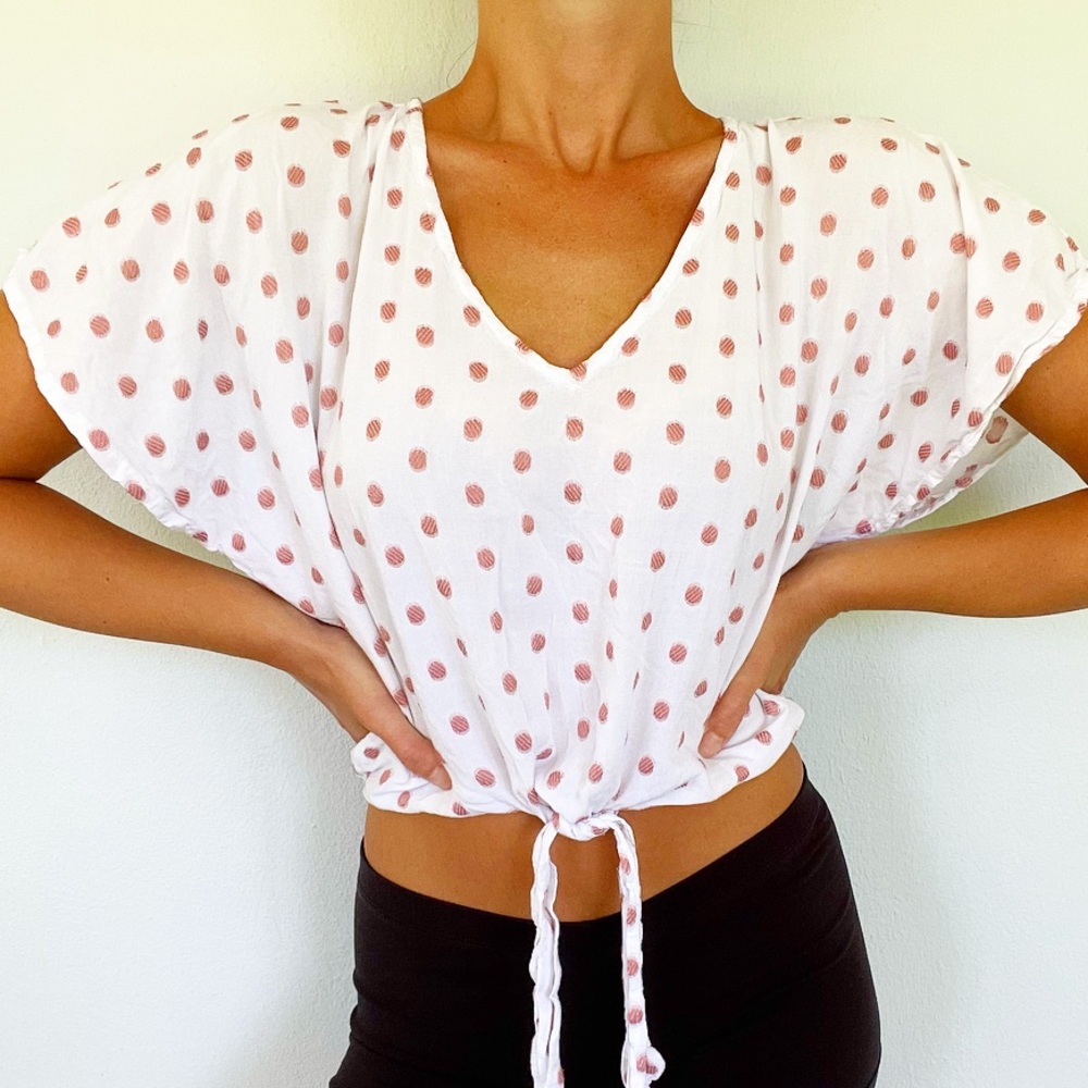 Sim & Sam red white polka dot batwing tie front crop top size small
